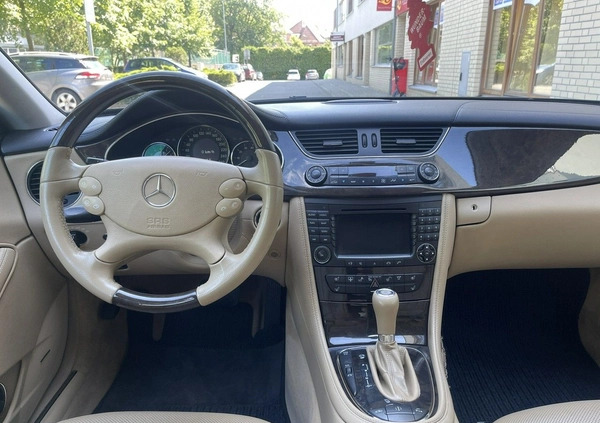 Mercedes-Benz CLS cena 47900 przebieg: 178000, rok produkcji 2005 z Nowy Tomyśl małe 781